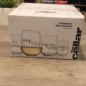 The Cellar Stemless Wine Glasses (Set of 4)